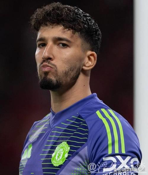 阿莫林建议曼联更换门将，5候选人曝光！签奥纳纳不如续约德赫亚